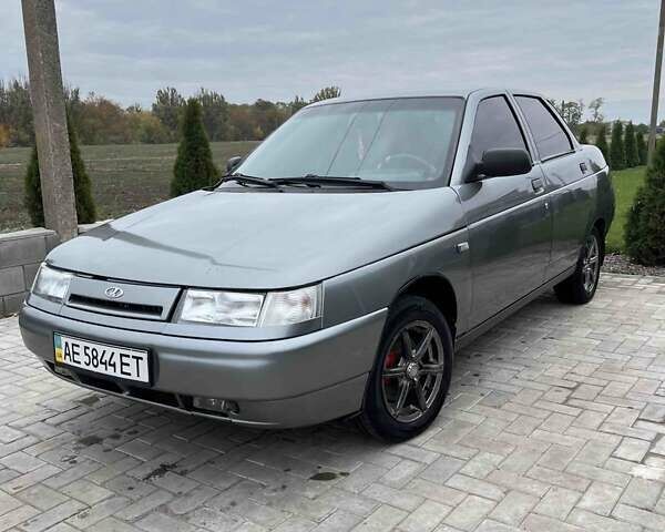 ВАЗ 2110 2006 в Каменское - Днепродзержинск на Automoto.ua Серый ВАЗ 2110, объемом двигателя 1.6 л и пробегом 262 тыс. км за 2300 $, фото 1 на Automoto.ua