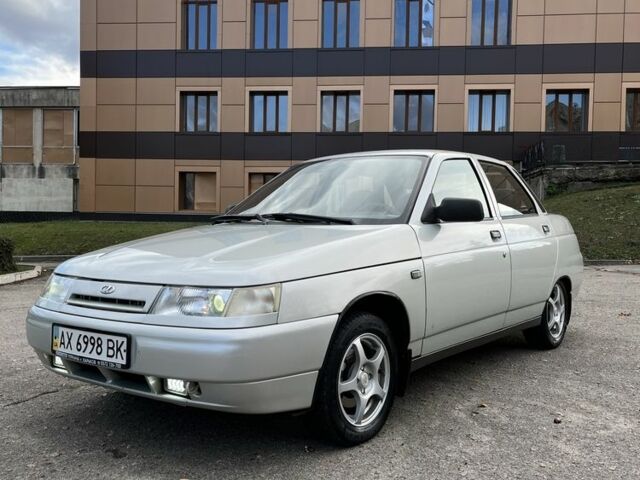 Сірий ВАЗ 2110, об'ємом двигуна 1.6 л та пробігом 105 тис. км за 2850 $, фото 1 на Automoto.ua