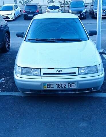 Серый ВАЗ 2110, объемом двигателя 1.6 л и пробегом 144 тыс. км за 2300 $, фото 1 на Automoto.ua