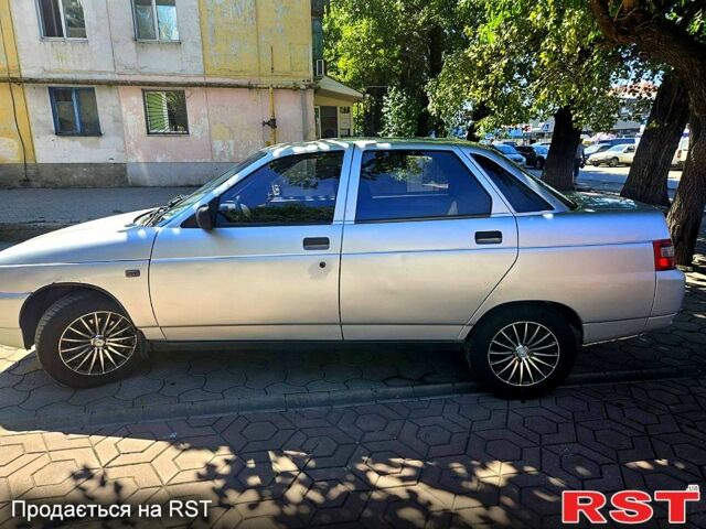 Серый ВАЗ 2110, объемом двигателя 1.6 л и пробегом 1650 тыс. км за 2000 $, фото 1 на Automoto.ua