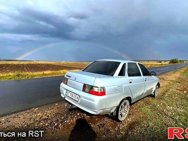 Серый ВАЗ 2110, объемом двигателя 1.6 л и пробегом 25900 тыс. км за 2250 $, фото 1 на Automoto.ua