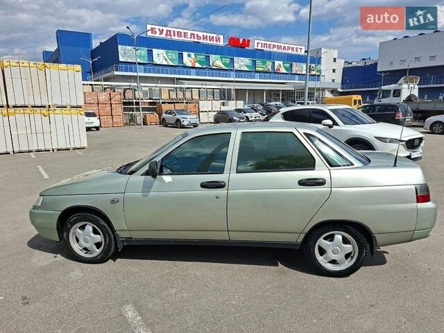 Серый ВАЗ 2110, объемом двигателя 1.6 л и пробегом 298 тыс. км за 2000 $, фото 1 на Automoto.ua