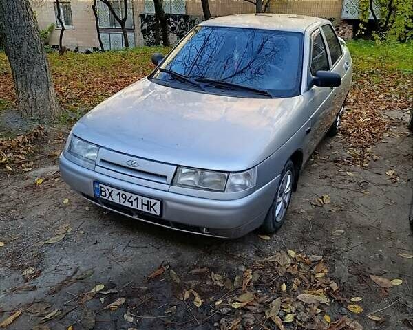 Серый ВАЗ 2110, объемом двигателя 1.6 л и пробегом 270 тыс. км за 1700 $, фото 1 на Automoto.ua