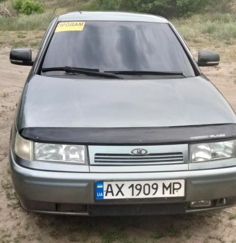 Серый ВАЗ 2110, объемом двигателя 1 л и пробегом 148 тыс. км за 2300 $, фото 1 на Automoto.ua