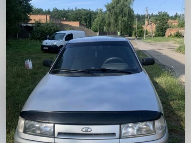 Серый ВАЗ 2110, объемом двигателя 1.6 л и пробегом 300 тыс. км за 1300 $, фото 1 на Automoto.ua
