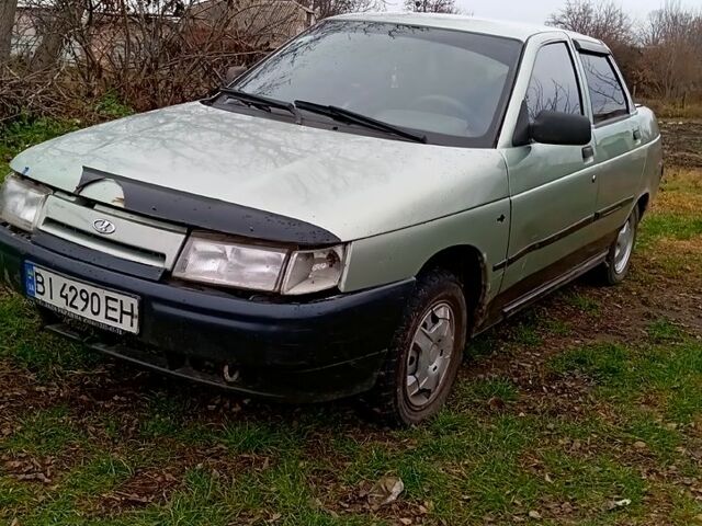 Серый ВАЗ 2110, объемом двигателя 1.6 л и пробегом 310 тыс. км за 999 $, фото 1 на Automoto.ua