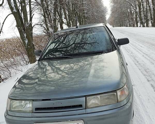 Серый ВАЗ 2110, объемом двигателя 1.6 л и пробегом 280 тыс. км за 2100 $, фото 1 на Automoto.ua