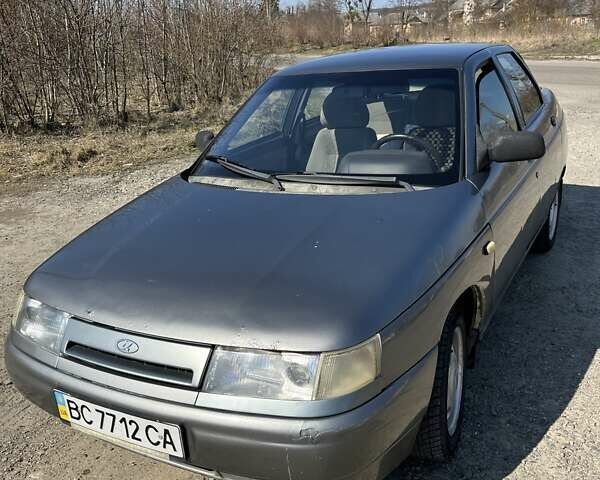 Серый ВАЗ 2110, объемом двигателя 1.6 л и пробегом 270 тыс. км за 1500 $, фото 1 на Automoto.ua