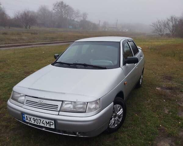 Серый ВАЗ 2110, объемом двигателя 1.6 л и пробегом 160 тыс. км за 2200 $, фото 1 на Automoto.ua