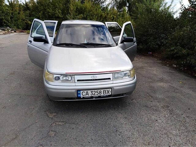 Серый ВАЗ 2110, объемом двигателя 1.6 л и пробегом 185 тыс. км за 2350 $, фото 1 на Automoto.ua