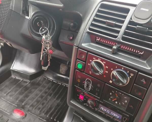Серый ВАЗ 2110, объемом двигателя 1.6 л и пробегом 113 тыс. км за 1300 $, фото 1 на Automoto.ua