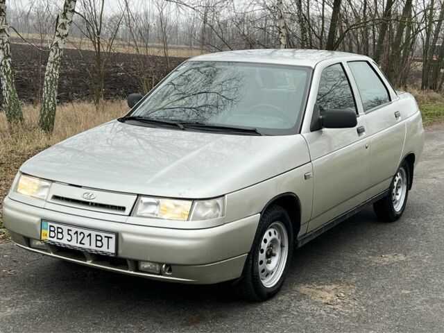 Серый ВАЗ 2110, объемом двигателя 1.6 л и пробегом 131 тыс. км за 2099 $, фото 1 на Automoto.ua