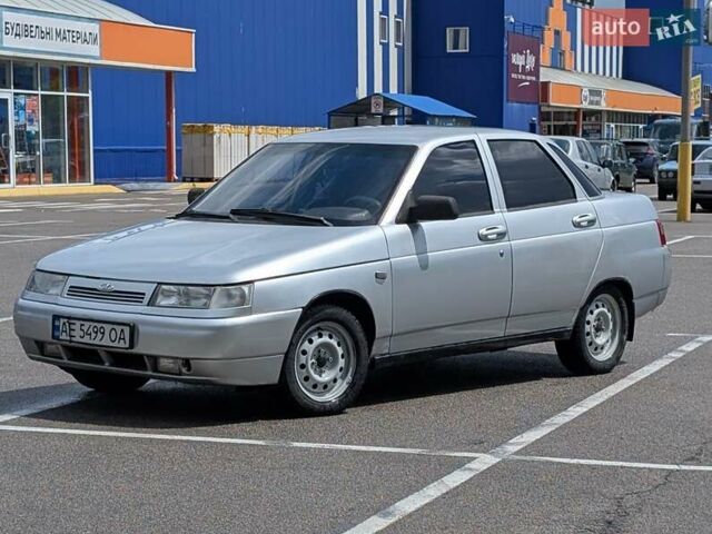 Серый ВАЗ 2110, объемом двигателя 1.6 л и пробегом 176 тыс. км за 1699 $, фото 1 на Automoto.ua