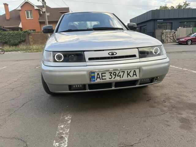 Сірий ВАЗ 2110, об'ємом двигуна 1.6 л та пробігом 213 тис. км за 2000 $, фото 1 на Automoto.ua