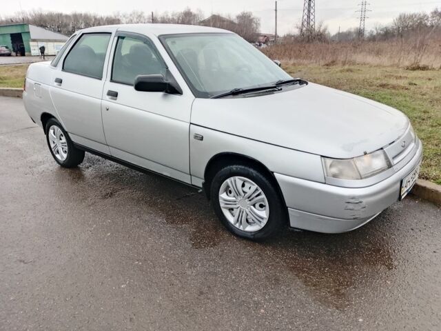 Серый ВАЗ 2110, объемом двигателя 1 л и пробегом 1 тыс. км за 1550 $, фото 1 на Automoto.ua