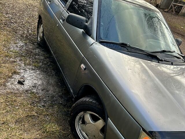 Серый ВАЗ 2110, объемом двигателя 1.6 л и пробегом 270 тыс. км за 1850 $, фото 1 на Automoto.ua