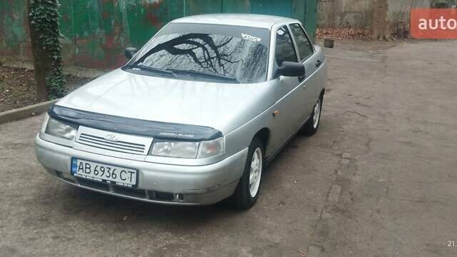 Серый ВАЗ 2110, объемом двигателя 1.6 л и пробегом 226 тыс. км за 1750 $, фото 1 на Automoto.ua