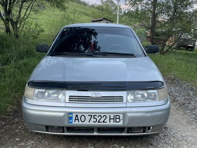 Серый ВАЗ 2110, объемом двигателя 1.6 л и пробегом 180 тыс. км за 2290 $, фото 1 на Automoto.ua
