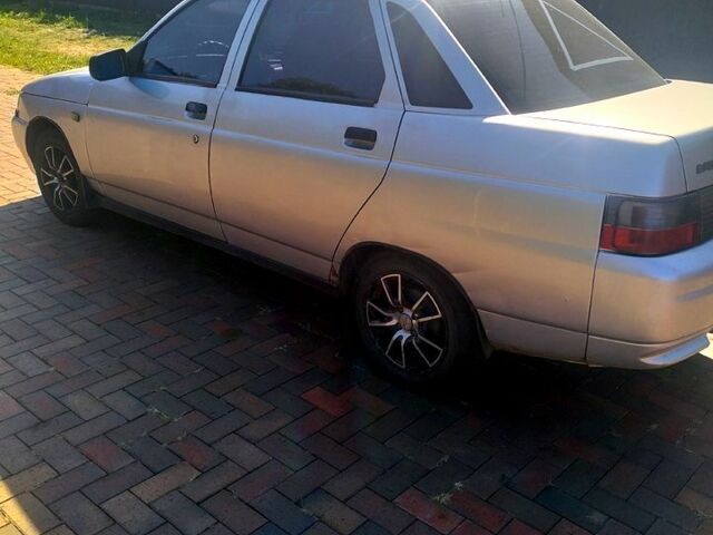 Серый ВАЗ 2110, объемом двигателя 1.6 л и пробегом 0 тыс. км за 1100 $, фото 1 на Automoto.ua