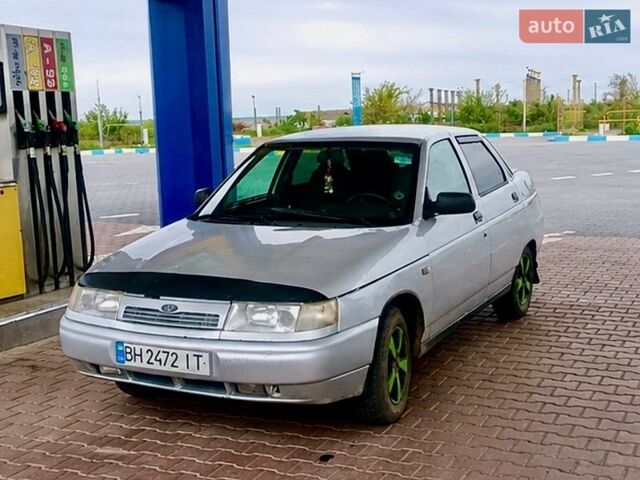 Серый ВАЗ 2110, объемом двигателя 1.6 л и пробегом 197 тыс. км за 2000 $, фото 1 на Automoto.ua