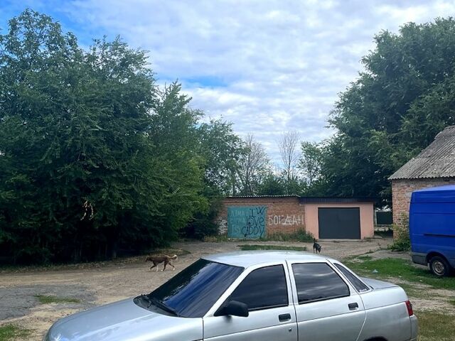 Сірий ВАЗ 2110, об'ємом двигуна 1.6 л та пробігом 172 тис. км за 2050 $, фото 1 на Automoto.ua