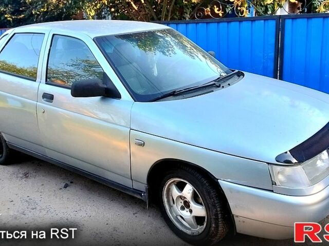 Серый ВАЗ 2110, объемом двигателя 1.6 л и пробегом 215 тыс. км за 900 $, фото 1 на Automoto.ua
