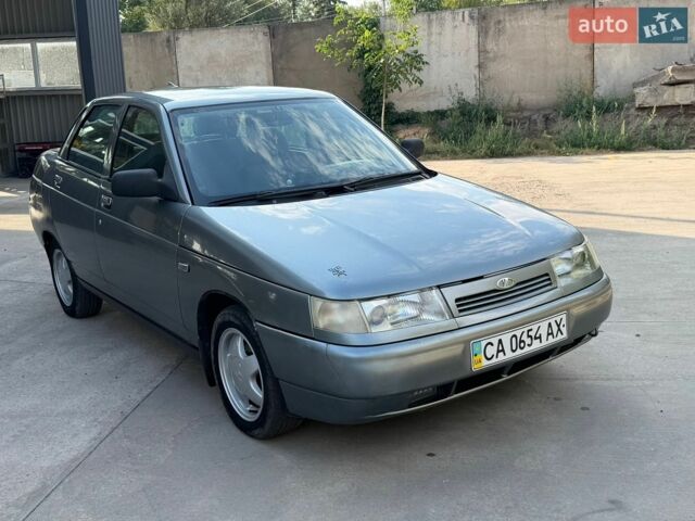 Сірий ВАЗ 2110, об'ємом двигуна 1.6 л та пробігом 120 тис. км за 2250 $, фото 1 на Automoto.ua