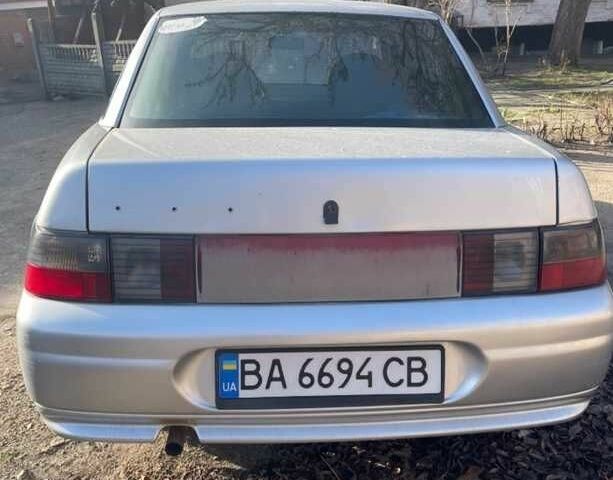 Серый ВАЗ 2110, объемом двигателя 1.6 л и пробегом 350 тыс. км за 594 $, фото 1 на Automoto.ua