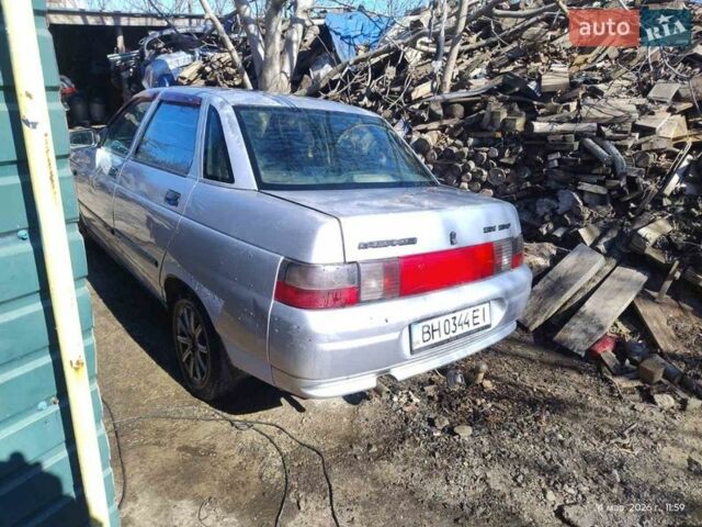 Серый ВАЗ 2110, объемом двигателя 1.6 л и пробегом 250 тыс. км за 1200 $, фото 1 на Automoto.ua