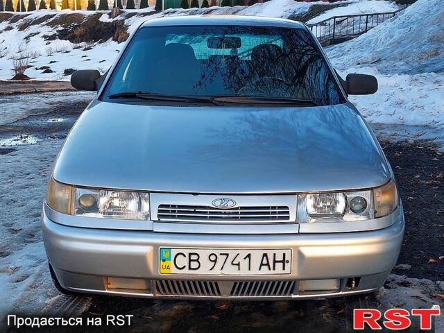 Серый ВАЗ 2110, объемом двигателя 1.6 л и пробегом 190 тыс. км за 1950 $, фото 1 на Automoto.ua