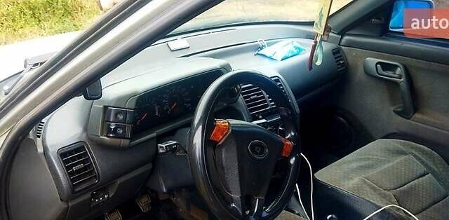 Серый ВАЗ 2110, объемом двигателя 1.6 л и пробегом 260 тыс. км за 2200 $, фото 1 на Automoto.ua