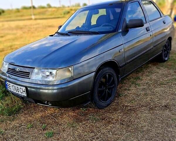 Сірий ВАЗ 2110, об'ємом двигуна 1.6 л та пробігом 330 тис. км за 1950 $, фото 1 на Automoto.ua