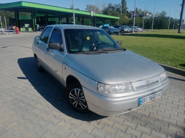 Серый ВАЗ 2110, объемом двигателя 1.6 л и пробегом 200 тыс. км за 1998 $, фото 1 на Automoto.ua