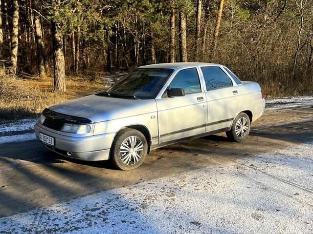 Серый ВАЗ 2110, объемом двигателя 1.6 л и пробегом 200 тыс. км за 1100 $, фото 1 на Automoto.ua