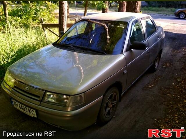 Серый ВАЗ 2110, объемом двигателя 1.6 л и пробегом 130 тыс. км за 1000 $, фото 1 на Automoto.ua