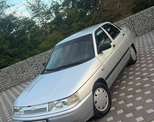 Сірий ВАЗ 2110, об'ємом двигуна 1.6 л та пробігом 145 тис. км за 2700 $, фото 1 на Automoto.ua
