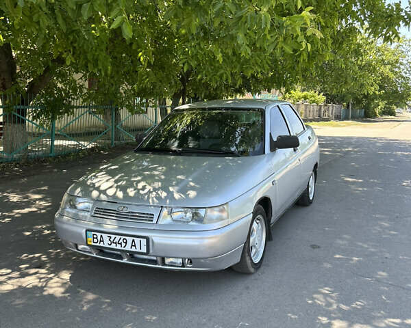 Серый ВАЗ 2110, объемом двигателя 1.6 л и пробегом 157 тыс. км за 2000 $, фото 1 на Automoto.ua