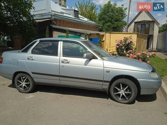 Серый ВАЗ 2110, объемом двигателя 1.6 л и пробегом 97 тыс. км за 3000 $, фото 1 на Automoto.ua