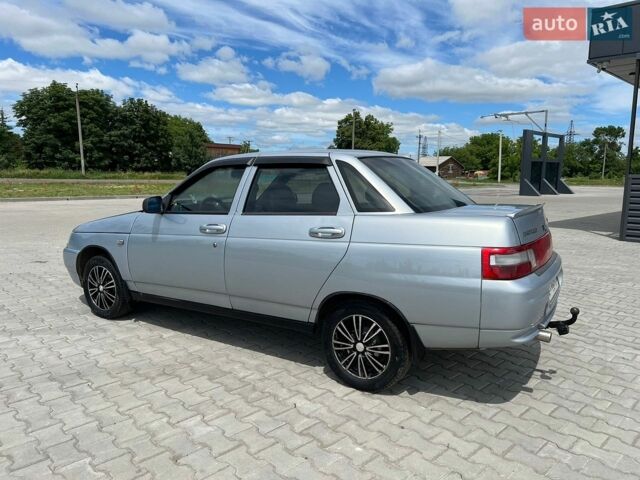 Серый ВАЗ 2110, объемом двигателя 1.6 л и пробегом 225 тыс. км за 2300 $, фото 1 на Automoto.ua