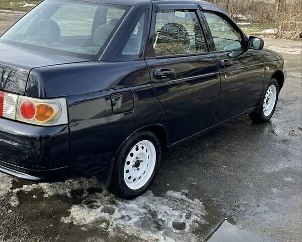 Серый ВАЗ 2110, объемом двигателя 1.6 л и пробегом 465 тыс. км за 1500 $, фото 1 на Automoto.ua