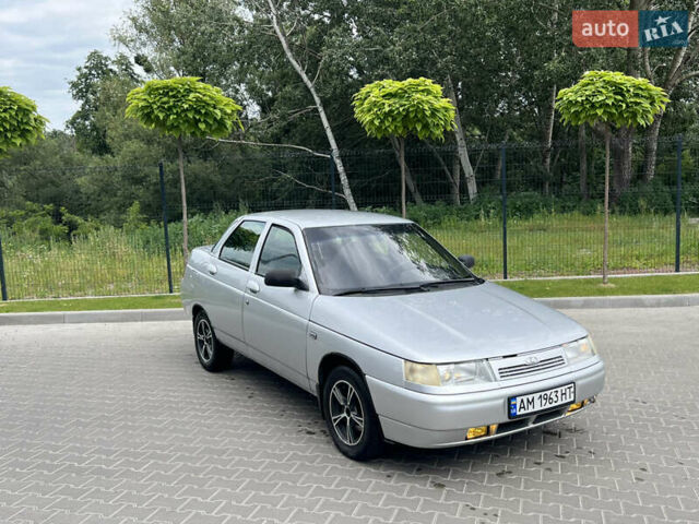 Серый ВАЗ 2110, объемом двигателя 1.6 л и пробегом 250 тыс. км за 1650 $, фото 1 на Automoto.ua