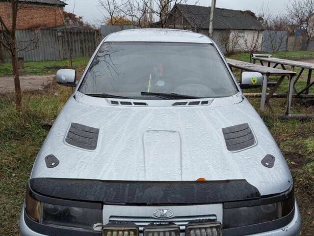 Серый ВАЗ 2110, объемом двигателя 1.6 л и пробегом 300 тыс. км за 1593 $, фото 1 на Automoto.ua