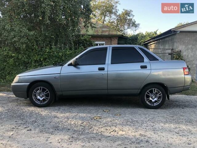 Серый ВАЗ 2110, объемом двигателя 1.6 л и пробегом 168 тыс. км за 2450 $, фото 1 на Automoto.ua