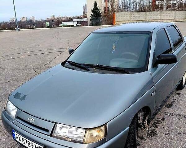 Серый ВАЗ 2110, объемом двигателя 1.6 л и пробегом 228 тыс. км за 1900 $, фото 1 на Automoto.ua