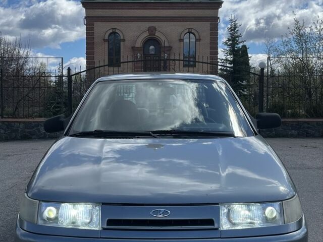 Серый ВАЗ 2110, объемом двигателя 1.6 л и пробегом 108 тыс. км за 1500 $, фото 1 на Automoto.ua