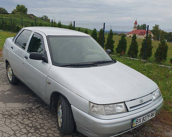 Серый ВАЗ 2110, объемом двигателя 1.6 л и пробегом 216 тыс. км за 2000 $, фото 1 на Automoto.ua