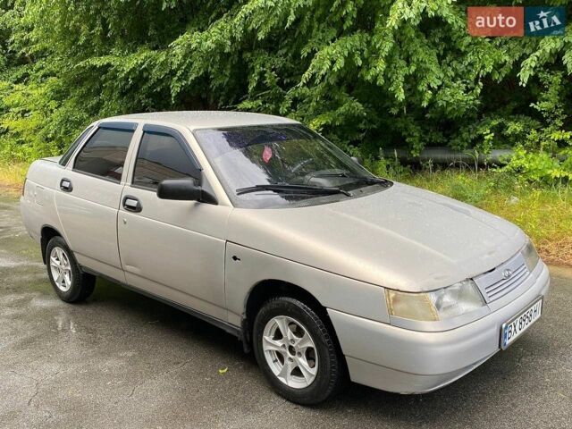 Серый ВАЗ 2110, объемом двигателя 1.6 л и пробегом 77 тыс. км за 1000 $, фото 1 на Automoto.ua