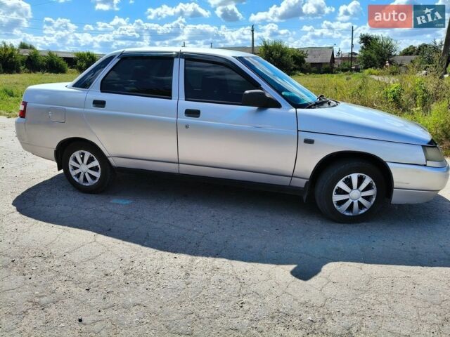 Сірий ВАЗ 2110, об'ємом двигуна 1.6 л та пробігом 170 тис. км за 2000 $, фото 1 на Automoto.ua