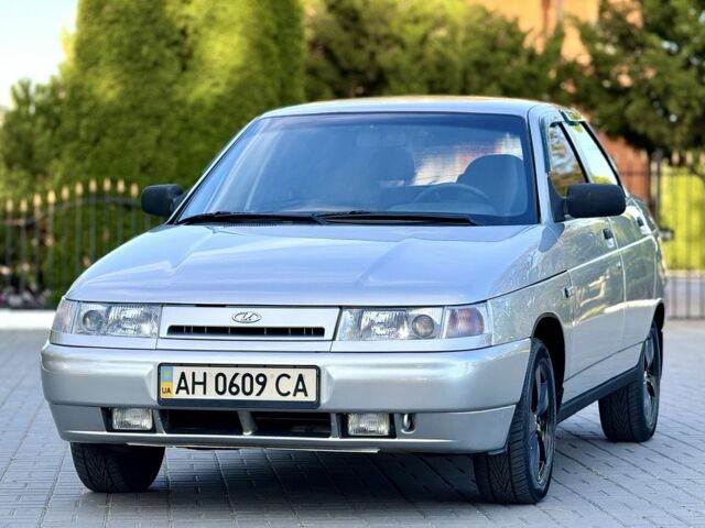 Серый ВАЗ 2110, объемом двигателя 0 л и пробегом 68 тыс. км за 3795 $, фото 1 на Automoto.ua