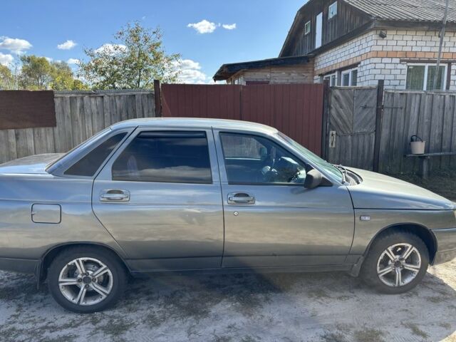 Сірий ВАЗ 2110, об'ємом двигуна 1.6 л та пробігом 260 тис. км за 2349 $, фото 1 на Automoto.ua